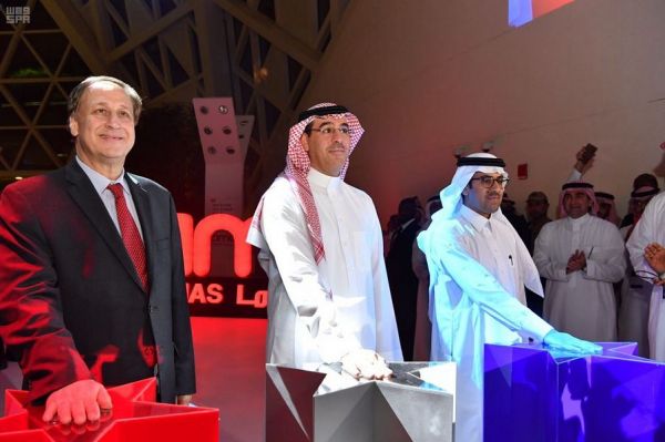 أمير منطقة عسير يدشّن الصندوق الإستثماري لأوقاف جامعة الملك خالد