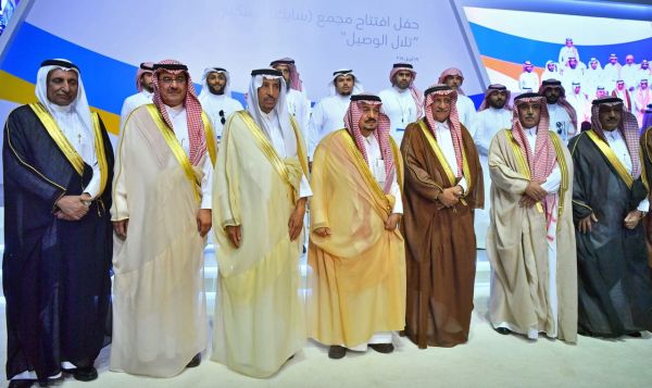 مدير تعليم الرياض يكرم القادة المتميزين ويؤكد أنتم صمّام القيم