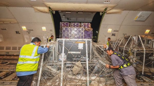 صالح العُمري يحصل على المركز الأول لقادة المدارس المتميزين بالرياض