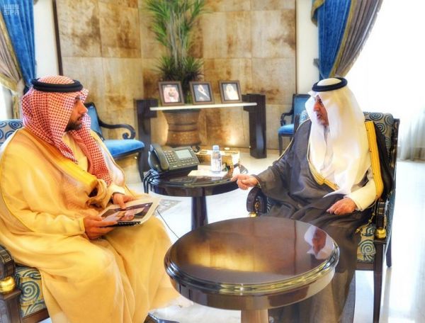 مركز الملك سلمان للإغاثة يوزع 15,000 كرتون من اللحوم في 23 حيًا بمديرية المكلا بحضرموت