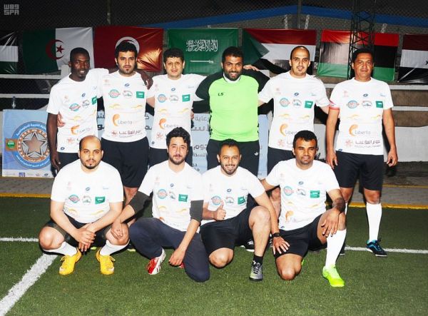 سفير المملكة لدى كندا يلتقي وزير التجارة الدولية الكندي