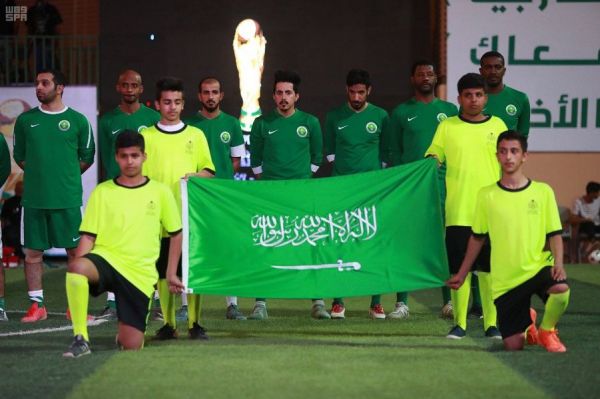 أمير منطقة الرياض يحضر حفل سفارة جمهورية بولندا