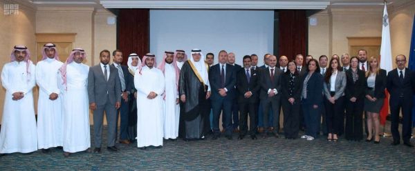 مندوب المملكة الدائم لدى اليونيسكو يؤكد أهمية تضافر الجهود لتطوير أبحاث التوحد