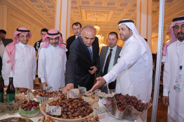 لقاء بغرفة الأحساء مع رئيس وحدة المحتوى المحلي وتنمية القطاع الخاص