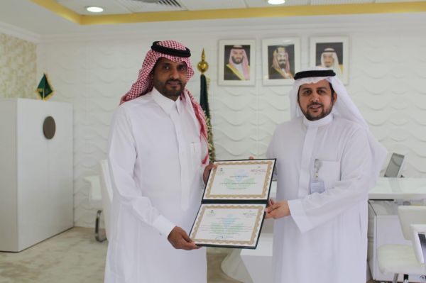 البيئة : نسعى لرفع كفاءة إنتاج النخيل بتحسين العمليات الزراعية وليس بالتوسع بالمساحات