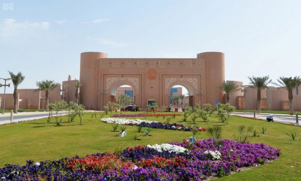 الأمير عبدالله بن بندر يشهد توقيع مذكرة تفاهم بين إمارة مكة المكرمة وجامعة الملك عبدالعزيز