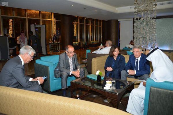 رئيس جمهورية تنزانيا يستقبل وزير الشؤون الإسلامية والدعوة والإرشاد