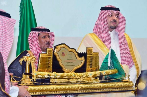 أمير منطقة المدينة المنورة يوجه بتجهيز مخيمين لضيافة زوار المسجد النبوي