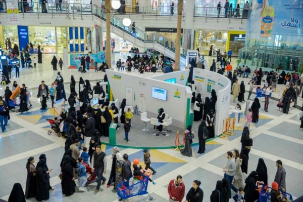 الأمير سعود بن نايف بن عبدالعزيز يدشن مشروع (وقف الوفاء)