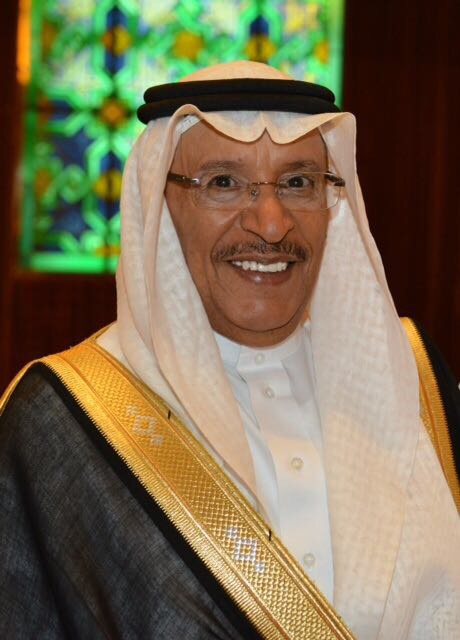 أسواق الباحة تشهد حركة تجارية نشطة وازدحام المراكز التجارية قبل عيد الفطر
