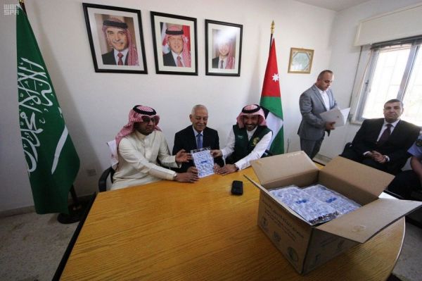 بلدية رجال ألمع تنتهي من إستعداداتها لإستقبال عيد الفطر لعام ١٤٣٩هـ
