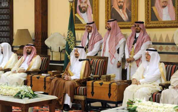 جوازات مطار الأمير محمد بن عبدالعزيز الدولي بالمدينة المنورة تحتفل بعيد الفطر