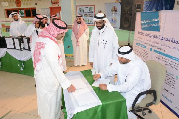 ولي العهد يهنئ ملك أسبانيا بذكرى توليه المُلك في بلاده