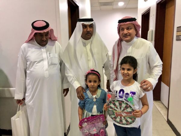 خادم الحرمين الشريفين يأمل تمديد الهدنة بين الحكومة الأفغانية وطالبان
