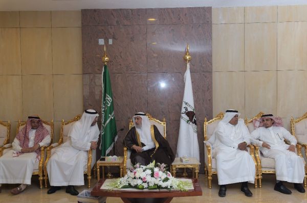 الخدمات الطبية بوزارة الداخلية تعايد منسوبيها