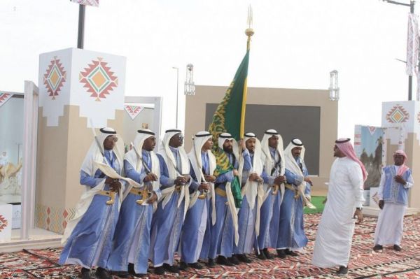 سفير خادم الحرمين الشريفين لدى مصر يزور رئيس الجمهورية السابق