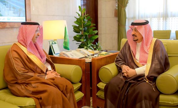 محافظ رفحاء يرأس الاجتماع الثالث للمجلس المحلي
