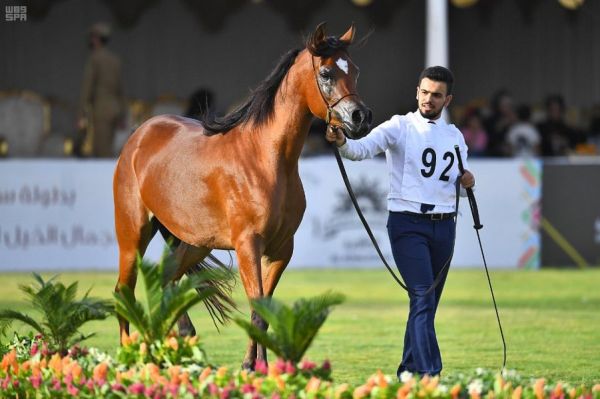 سفير المملكة لدى كندا يقيم حفل وداع لعميد السلك الدبلوماسي
