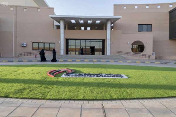 خسوف كلي للقمر الجمعة المقبلة يستمر 103 دقائق يعقبه كسوف للشمس نهاية ذي القعدة