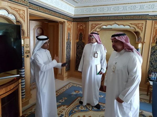محافظ الطائف يرأس اجتماع الأهالي الشهري