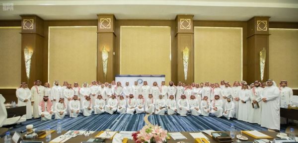 السفير الحارثي يستقبل عددًا من الشخصيات والقيادات المالية المستضافين للحج والعمرة