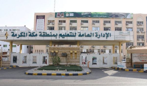 أمير الجوف يستقبل شيوخ القبائل وأهالي المنطقة