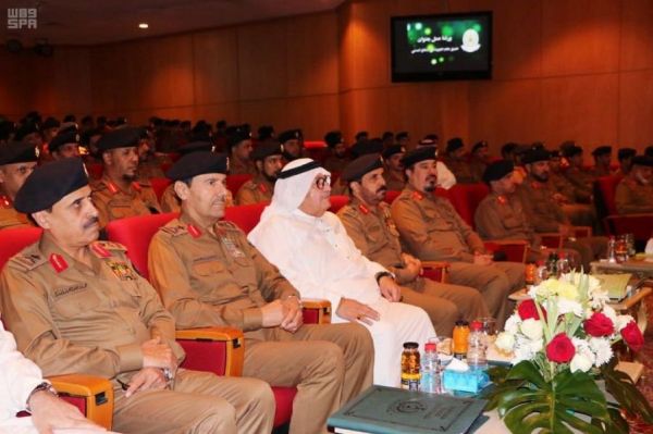 وزير الطاقة: السياسة النفطية للمملكة تقضي بعدم تعرض إمدادات المملكة النفطية لأي اعتبارات سياسية
