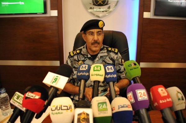 أمير منطقة مكة المكرمة يرأس اجتماع الهيئة العليا لمراقبة نقل الحجاج