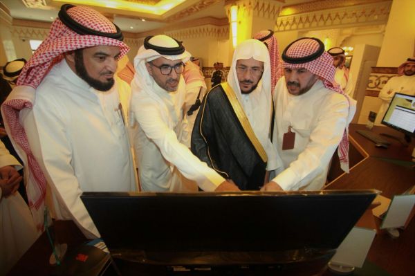 100 مستفيد من أبناء إنسان يؤدون فريضة الحج لهذا العام