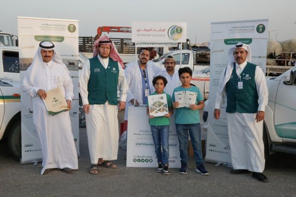 أمانة الرياض تزيل الحظائر والمسالخ غير النظامية بحي النرجس