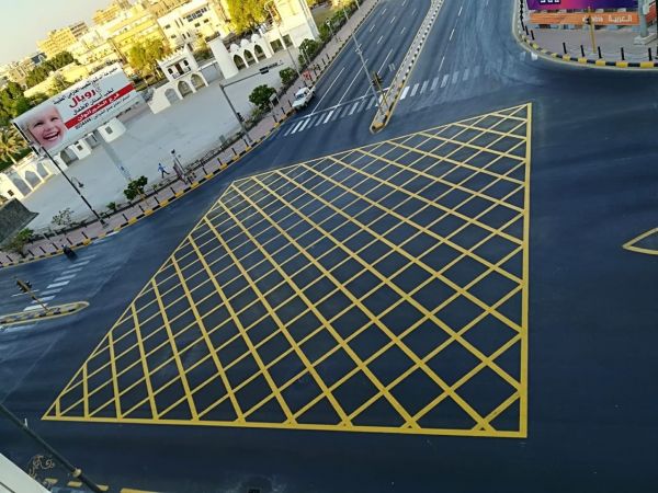 وزير الداخلية يتفقد قوات المجاهدين المشاركة بالحج