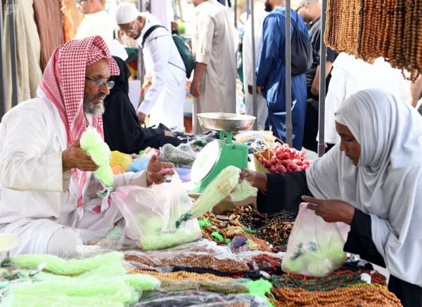 3600 حاج وحاجة من ضيوف برنامج خادم الحرمين الشريفين غادروا المملكة