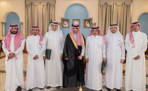24 ألف طالب وطالبة يستفيدون من الحقيبة المدرسية في (إنسان)