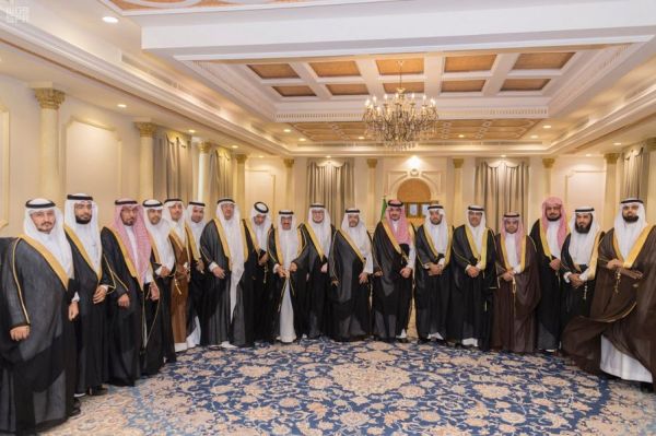 وزير العمل يزور عددا من مراكز التأهيل الشامل والدور الاجتماعية بالرياض