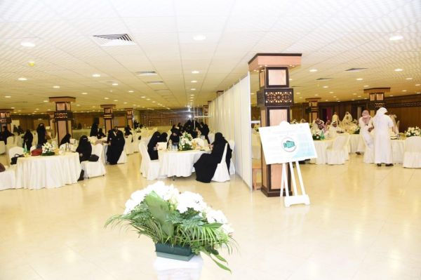 مدير  شرطة الرياض يجتمع بعدد من القيادات الأمنية بشرط المحافظات