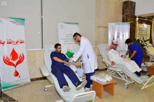 عبدالصمد القرشي راعياً ماسياً لنادي الوحدة