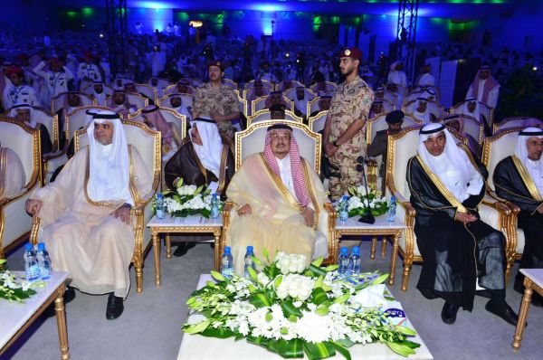 الشؤون الإسلامية تشارك المواطنين فرحة الوطن بيوم الوطن