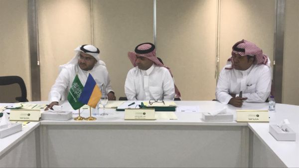 1300 معلم في انطلاق بطولة دوري المعلمين بتعليم مكة