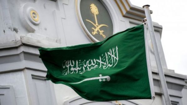 العداء السعودي محمد المعاوي يحقق برونزية سباق 400 حواجز في أولمبياد الأرجنتين