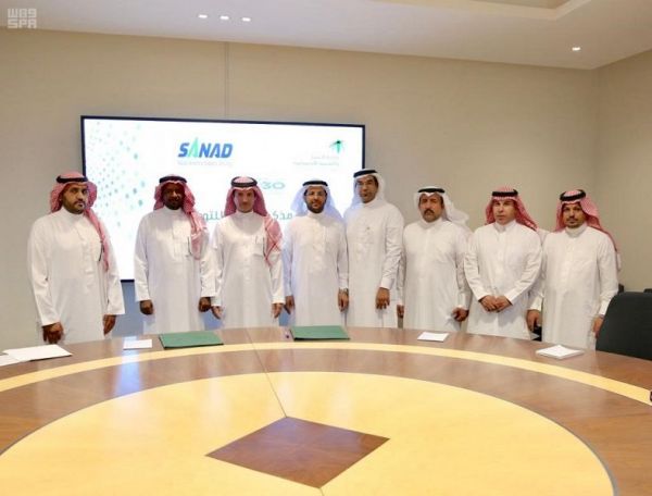 نائب أمير الجوف يبحث تطوير المهرجانات والقطاع السياحي بالمنطقة
