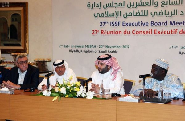 مثقفون وأكاديميون يؤكدون أهمية التصدي لحملات التشويه التي تتعرض لها المملكة خارجيًا