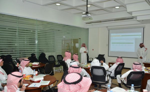 البيئة تقود عملاً تطوعياً يعيد رونق موقع عين هيت كوجهة سياحية