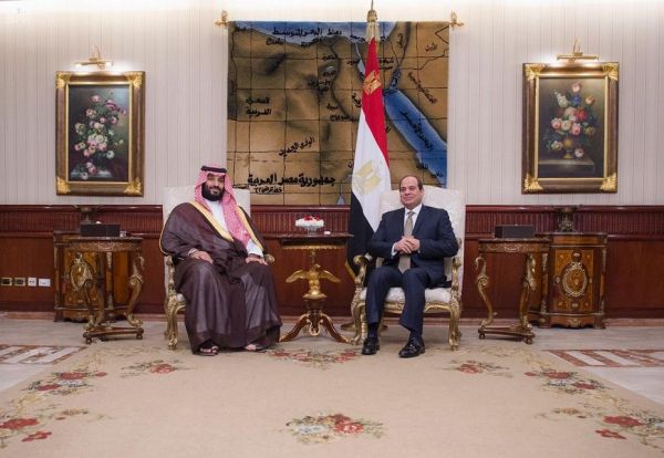 الأمير بدر بن سلطان يستقبل المواطنين بمحافظة دومة الجندل