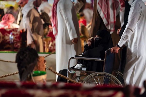 الأمير فيصل بن فهد بن مقرن يزور بيت حائل بالجنادرية