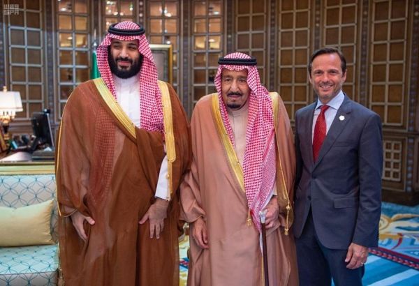 وزير الحج والعمرة يستقبل رؤساء وفود الحج بدول العراق وماليزيا ونيجيريا