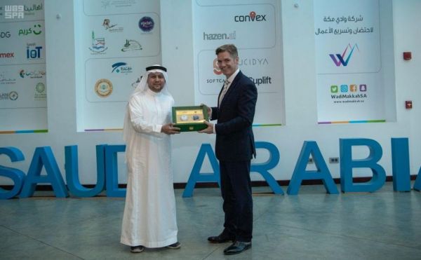 فرق وجماعات تصوير تتفنن في إبراز جمال المملكة في ملتقى ألوان