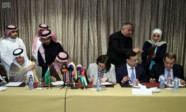 وحدة الإشراف على الإستقدام بعمل الدمام تسترد 43525 ريال لصالح العملاء