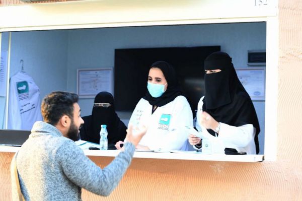 نائب أمير الجوف يستقبل المواطنين وشيوخ القبائل بالمنطقة