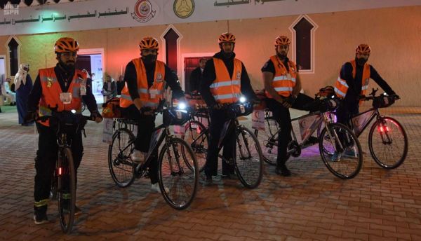 الأدب الشعبي يواصل تألقه بالامسية الثالثة