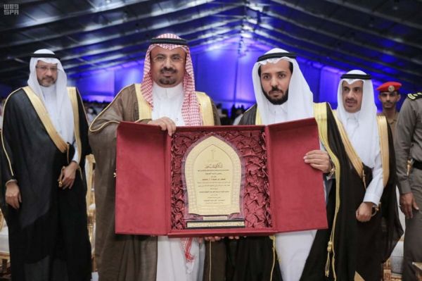 وزير البيئة يلتقي ممثلي القطاع الزراعي الخاص بغرفة الشرقية
